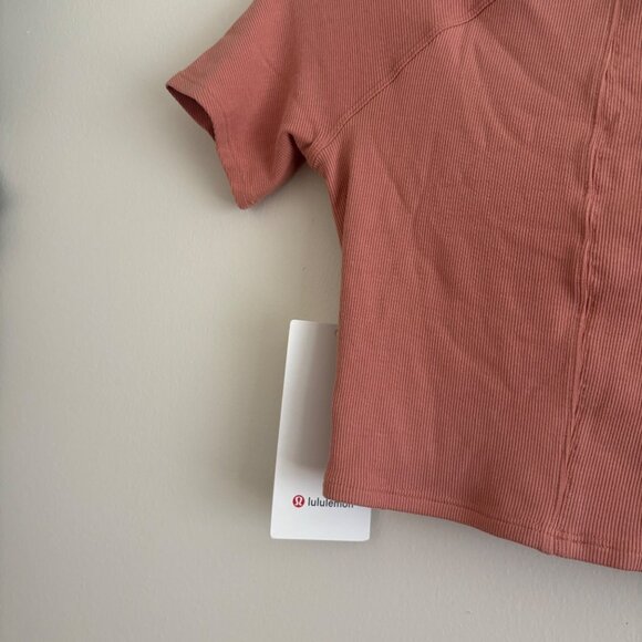 Lululemon Athletic LA Twist Front Crop Short Sleeve Top Pink Savannah NWT Sz 6 - Picture 5 of 7